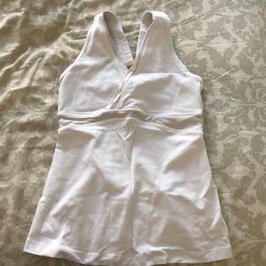 Lululemon tank top with built in bra